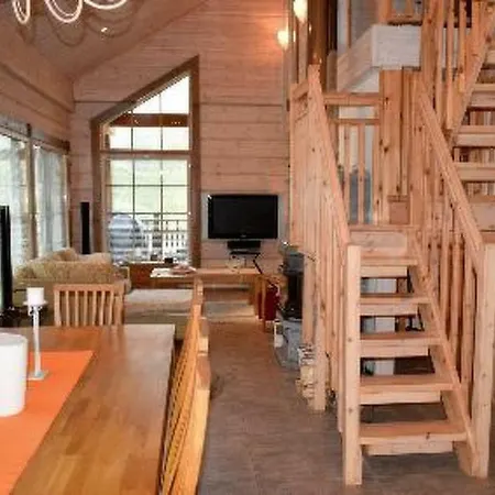 Holiday Koli, Purnun Piilo Dom wakacyjny Kolinkylä